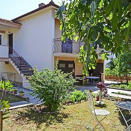 Holiday home Im Haus Maginja Cdn021022 Cyd *